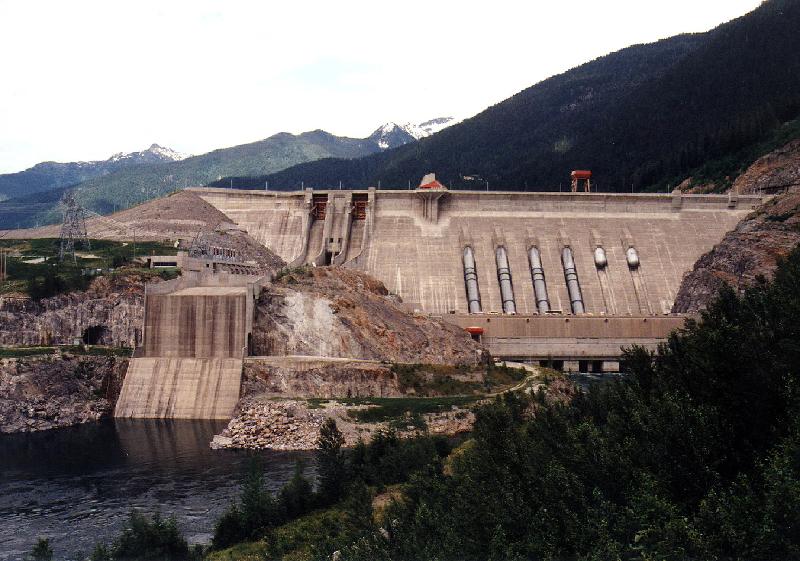 revdam1 Revelstoke Dam