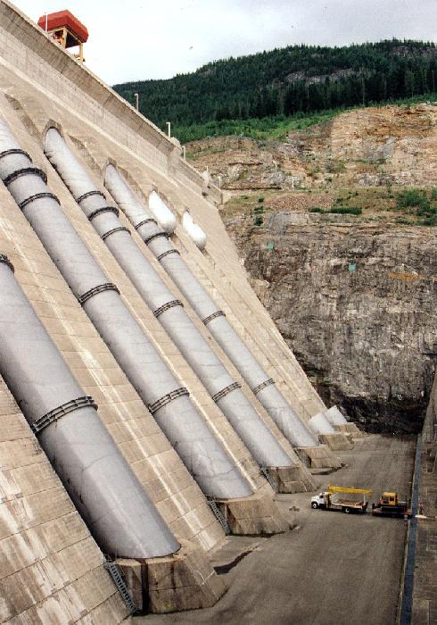 revdam4 Revelstoke Dam
