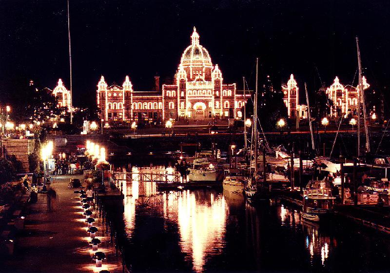 vicnitea1 Victoria, BC's Capital City