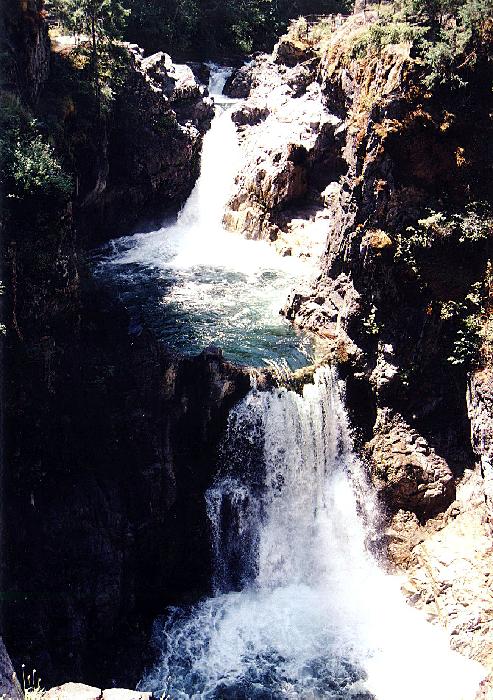 wfall1 Waterfall, Vancouver Island