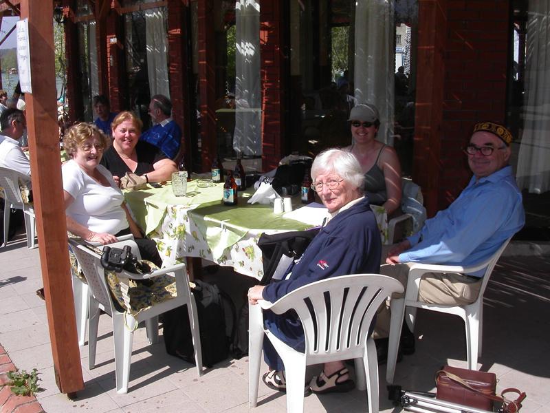 PICT0055a Time for an excellent lunch and some beer!