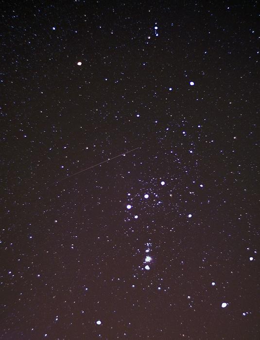 PICT0005proc Orion - not sure if that's a meteor or satellite