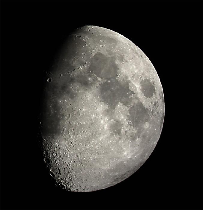 mon060207 Moon - 7th February 2006