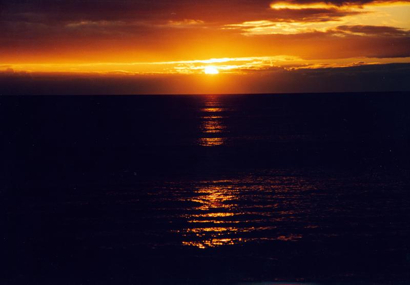 aus020 Indian Ocean Sunset, Cottesloe Beach, Perth, Western Australia