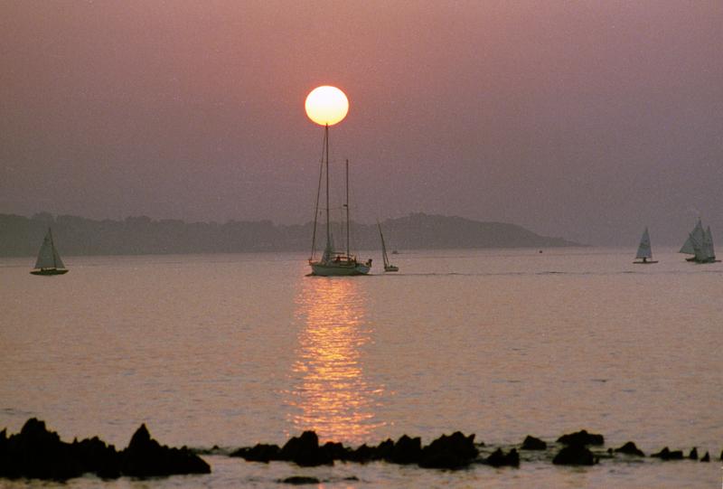 bangorsunset04 Sunset over Belfast Lough, Ballyholme, Co Down